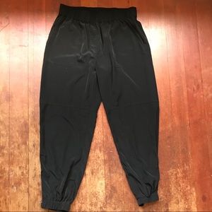Kenneth Cole elastic and drawstring cozy cute pant